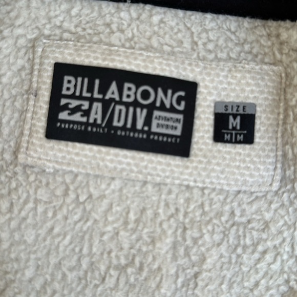 NWT Billabong Fleece Pullover - Picture 2 of 7